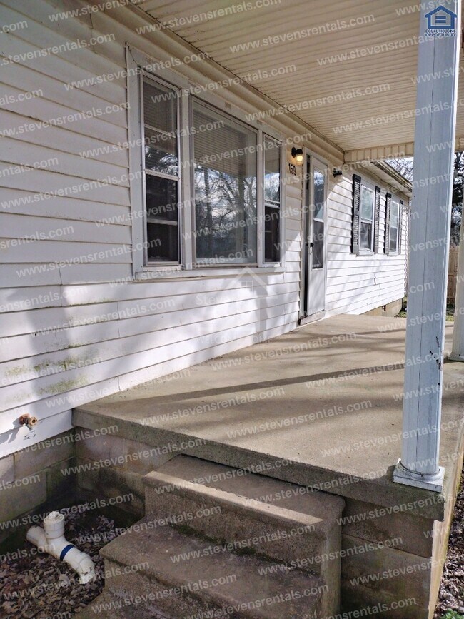 Foto del edificio - 159 County Farm Rd