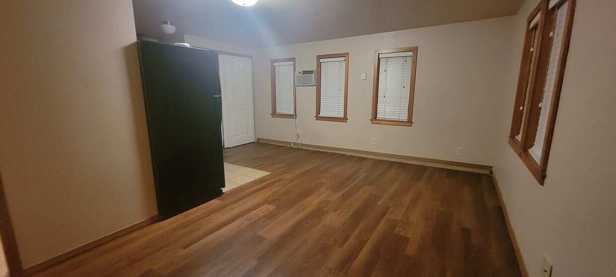Foto principal - 714 S 11th St