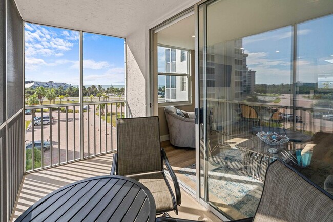 Foto del edificio - 5900 Bonita Beach Rd SE