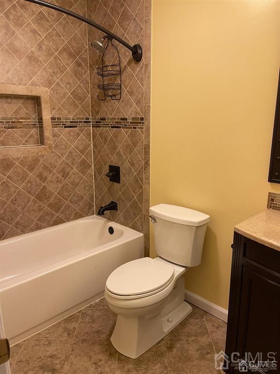 Foto del edificio - 11 Bristol Dr