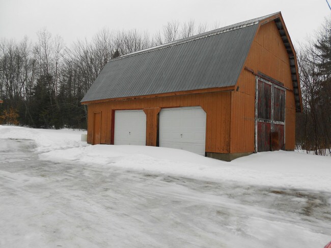 Building Photo - 510 New England Road