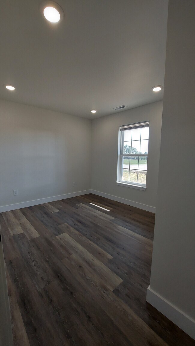 Foto del edificio - 517 Eagle St