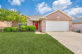 Building Photo - 3729 Verde Dr