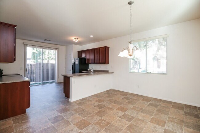 Building Photo - 4251 E Milky Way