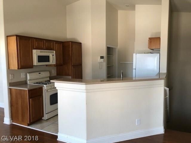Foto del edificio - 3213 Regal Swan Pl