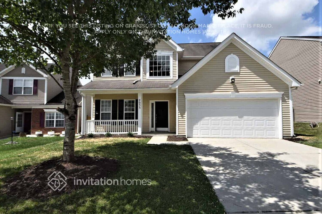 Primary Photo - 2033 Moss Creek Dr