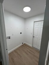 Building Photo - 1804 SW 38th Ln