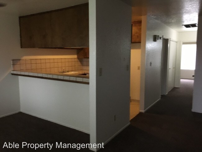Building Photo - 6701 Klamath Way