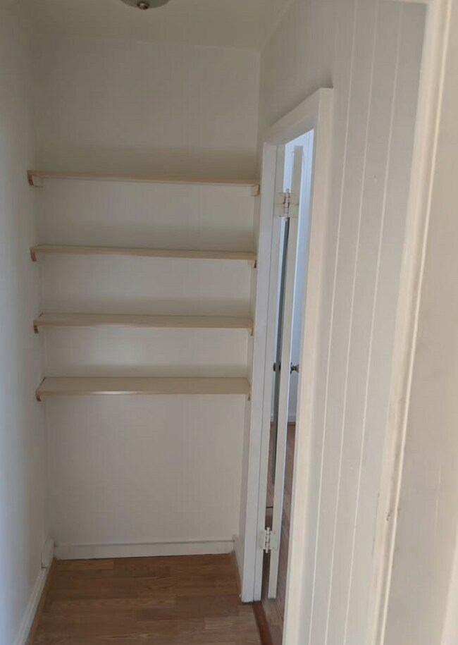 Foto del edificio - 749 Ekela Ave