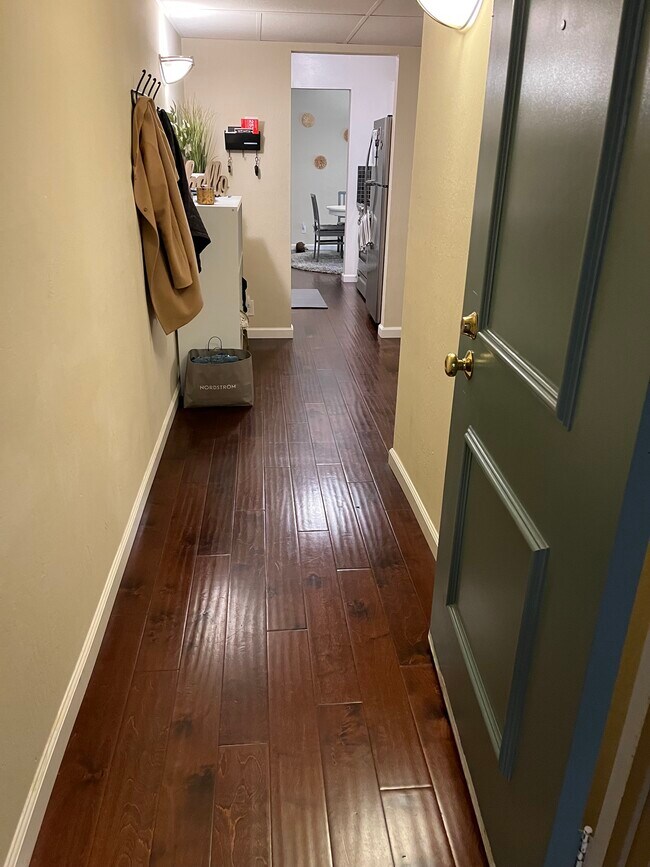 Entry way - 330 N Civic Dr