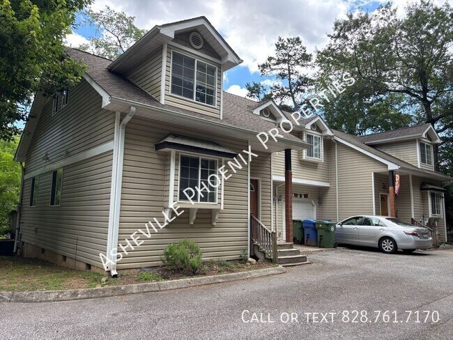 Building Photo - 445 Sand Hill Rd