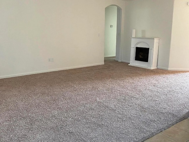 Building Photo - 8648 Lime Ave