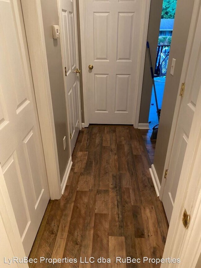 Foto del edificio - 2 br, 1 bath House - 4616 Highlake Dr