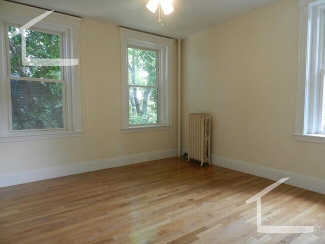 Foto del edificio - 34 Quint Ave