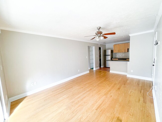 Building Photo - Tumblin Creek C-23 - Pet Friendly