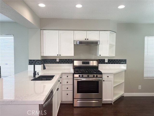 Foto del edificio - 2458 Highland Pines Rd