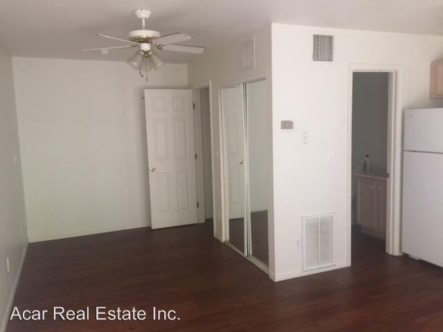 Foto del edificio - 409 Richard Dr