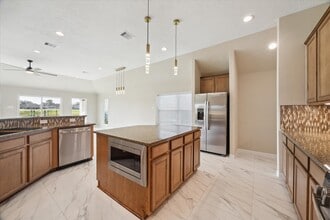 Building Photo - 416 Twin Timbers Ln