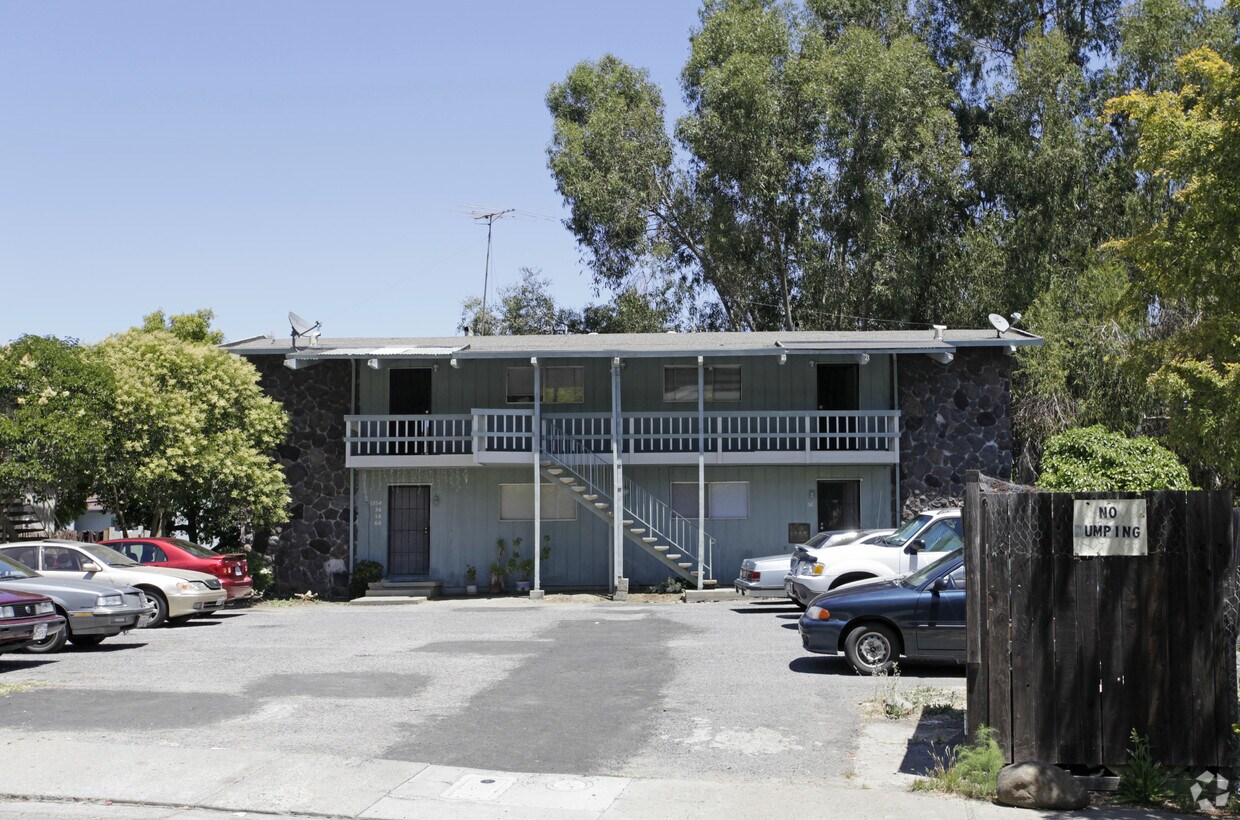 Primary Photo - 1554 Valle Vista Ave