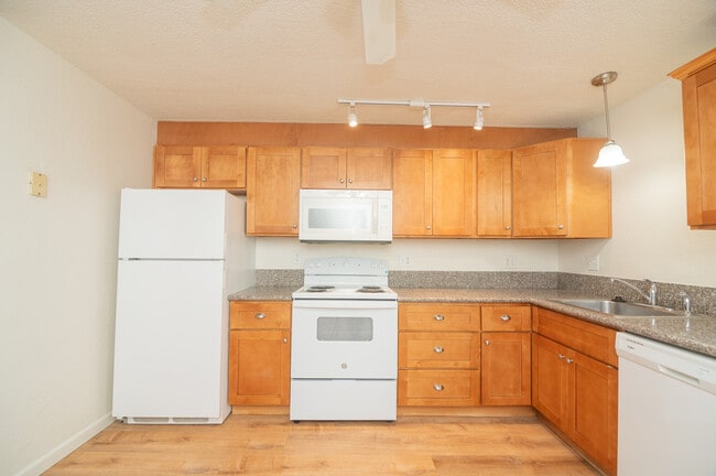 Building Photo - Village Park Apartments