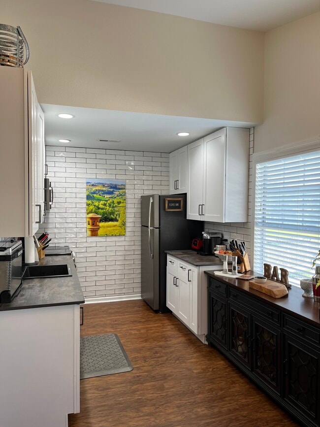 6 Old South Ct Unit C, Bluffton, SC 29910 Condo for Rent in Bluffton