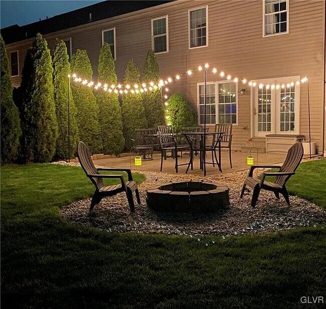 Foto del edificio - 1720 Brookstone Dr