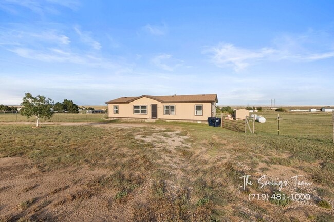 Photo - MODERN UPGRADES AND RURAL LIVING IN PEYTON House