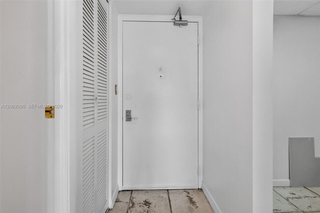 Building Photo - 20335 W Country Club Dr