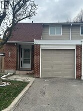 Building Photo - 215 Mississauga Vly Blvd