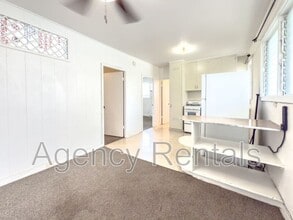 Building Photo - 1114 Lunalilo St