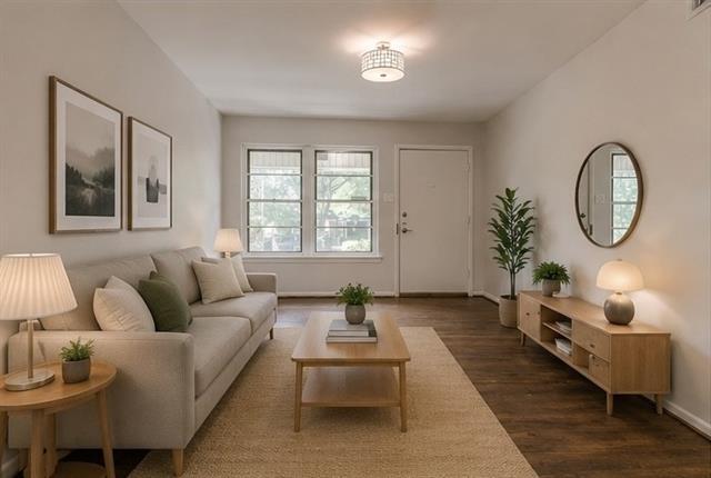 Building Photo - 3133 San Paula Ave