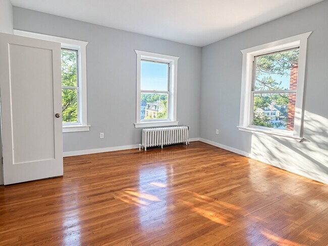 Foto del edificio - 515 W 7th St