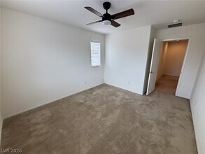 Building Photo - 5582 Sancho Throne Rd