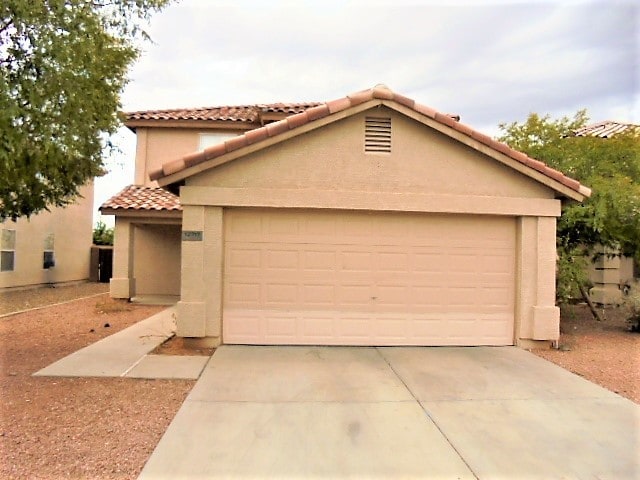 Foto principal - 12717 W Paradise Dr