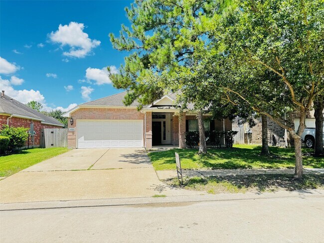 Foto del edificio - 9735 Beckwood Post Dr