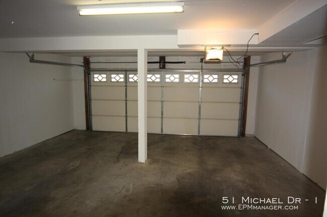 Building Photo - 51 Michael Dr