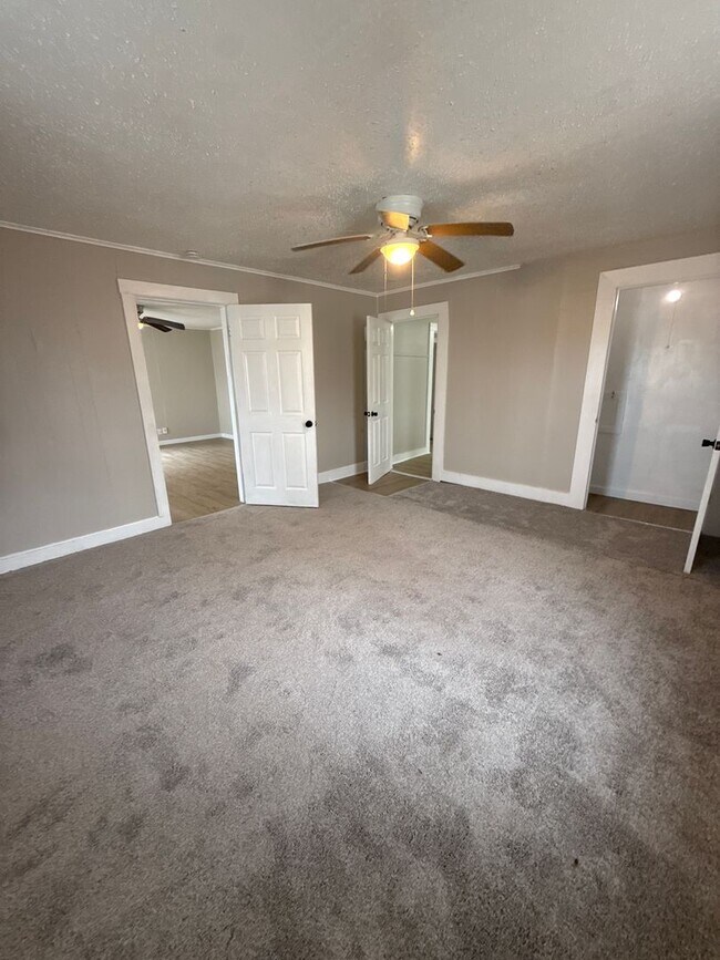 Foto del edificio - 2 bedroom/1 bath house