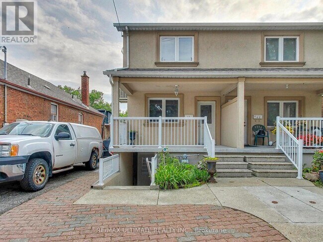 Building Photo - 19 Glenora Ave