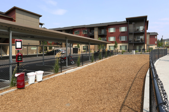 Building Photo - Bellevue Crossing Apartments