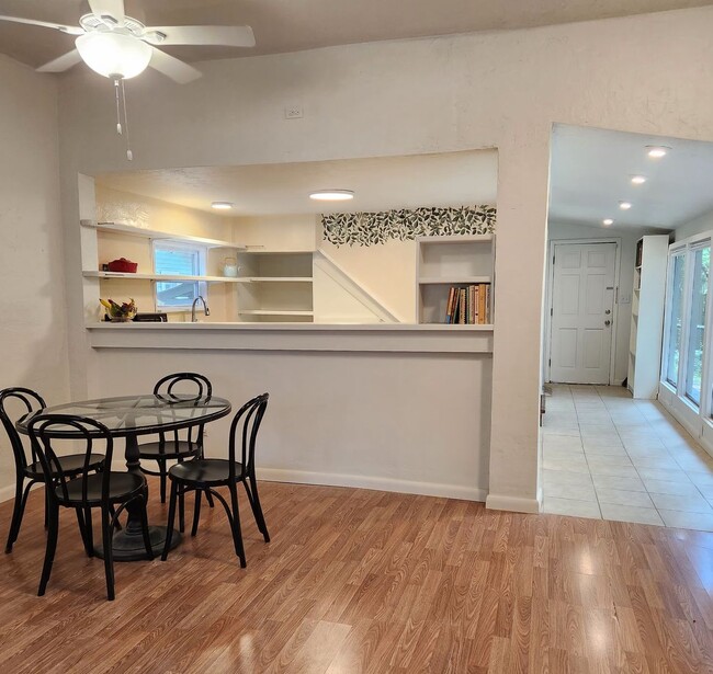 Photo - Single Family Home Close to UF!