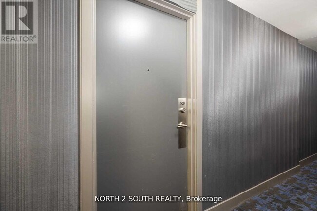 Photo du bâtiment - 9608 Yonge St