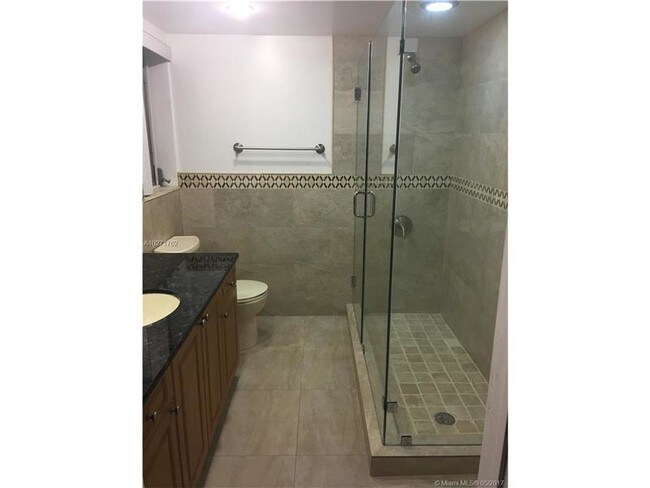 Building Photo - 2190 NE 120th St