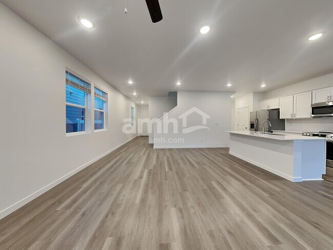 Foto del edificio - 5126 Turnstone St SE