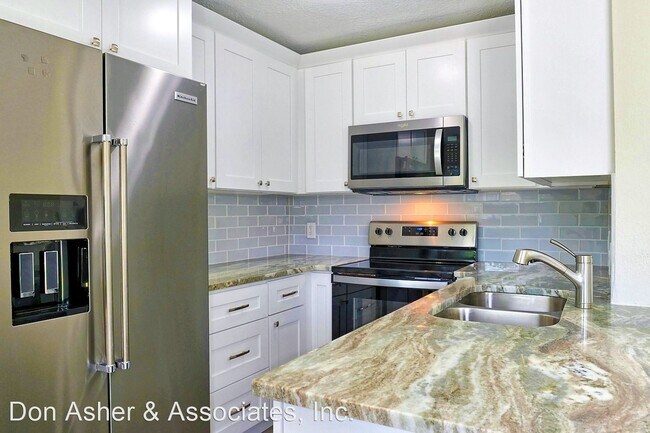 Building Photo - 3 br, 1 bath House - 13 S. Apollo Drive