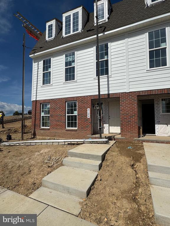 Building Photo - 3125 Overlook Dr