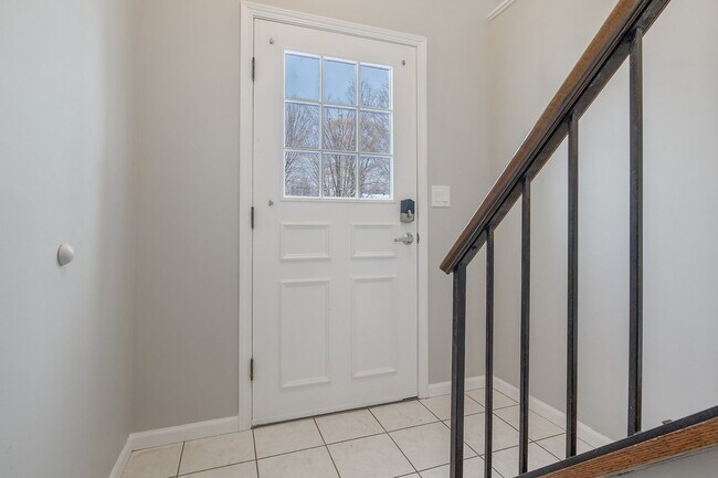 Foto del edificio - 4210 Trotwood Ln