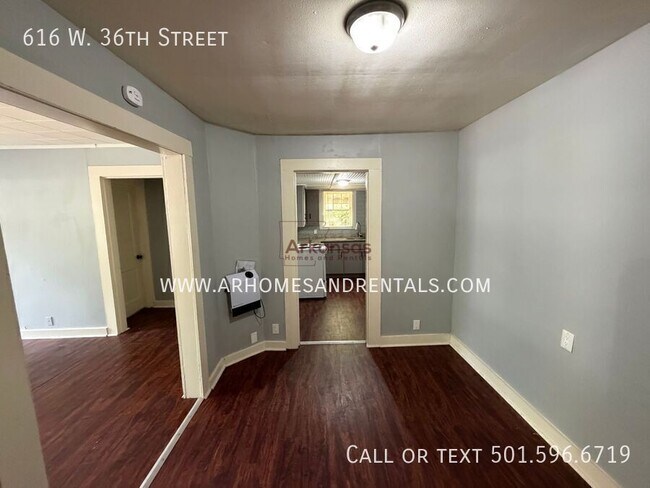 Foto del edificio - 616 W 36th St