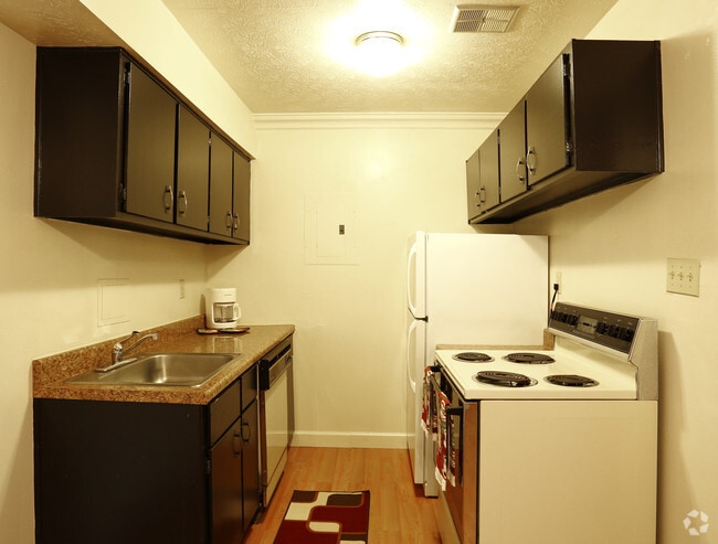 Interior Photo - Anderson Square