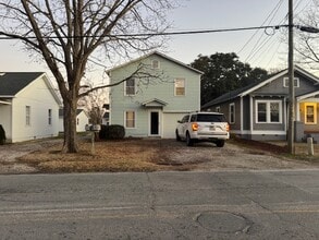 Building Photo - 3007 Market St