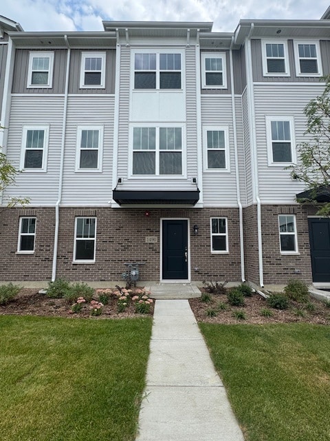 Building Photo - 1490 Blaine St